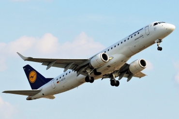 D-AECH (19000376) Embraer 190-100LR