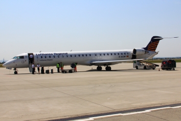 D-ACNF (cn 15243) Bombardier CRJ-900
