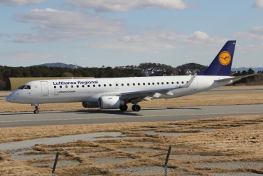 D-AECD · Embraer 190-100LR · (SVG / ENZV)