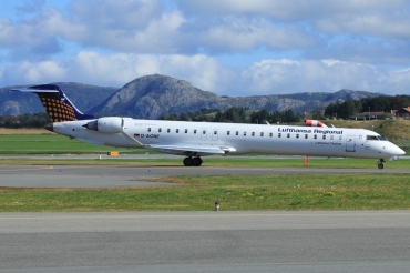 D-ACNF (cn 15243) Bombardier CRJ-900