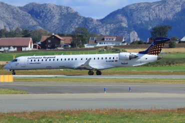 D-ACNF (cn 15243) Bombardier CRJ-900