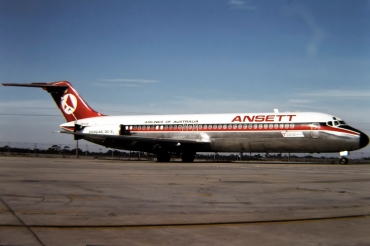 VH-CZE (cn 47202) McDonnell Douglas DC-9-31
