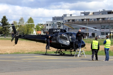 LN-OMD, (cn 3303), Eurocopter AS 350 B3