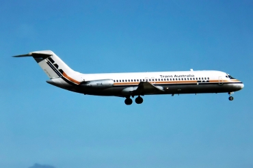 VH-TJQ (47419) 1970 McDonnell Douglas DC-9-31