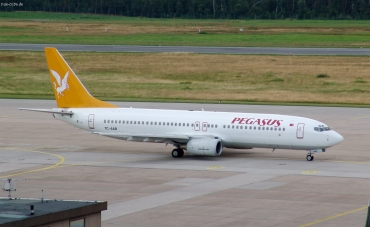 TC-AAB (28620) 2000 Boeing 737-86N