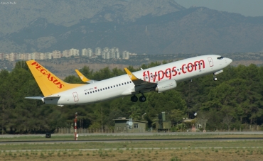 TC-CPC (40878) 2012 Boeing 737-82R WL