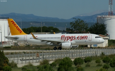 TC-DCH (6619) 2015 Airbus A320-216(WL)