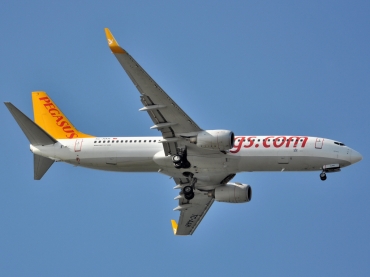 TC-AAH (35701) 2008 Boeing 737-82R WL
