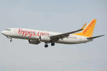 TC-AZP (38176) 2012 Boeing 737-82R(WL)