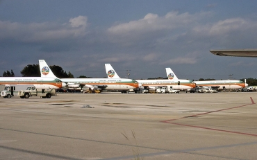 VP-HCQ, (cn 18076), Boeing 720-022