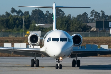 CS-TPC (11287) 1990 Fokker 100