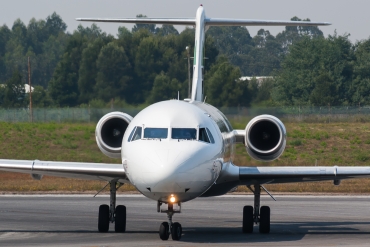 CS-TPF (11258) 1989 Fokker 100