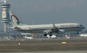 CN-RNZ (33058) 2003 Boeing 737-8B6(WL)