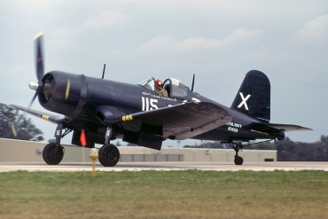 C-GCWX  (3697) 1944 Vought  FG-1D Corsair
