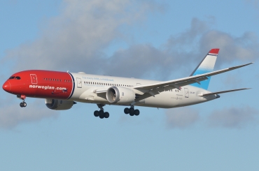 LN-LNT (38774) 2017 Boeing 787-9 Dreamliner