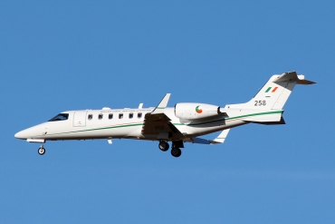 258 (45-234) 2003 Learjet 45