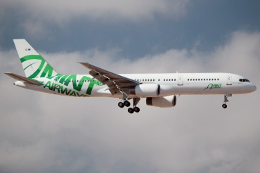 EC-LHL (24544) 1990 Boeing 757-200