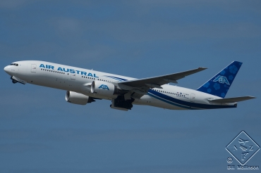 F-OMAY (cn 29402) Boeing 777-2Q8ER