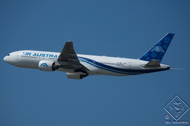 F-OMAY (cn 29402) Boeing 777-2Q8ER
