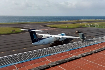 CS-TRF (4297) 2010 Bombardier Dash 8-Q402
