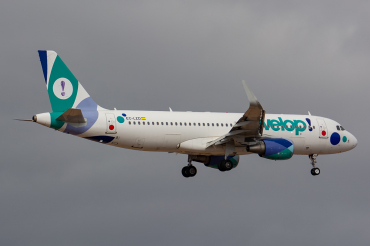 EC-LZD (5642) 2013 Airbus A320-214(WL)