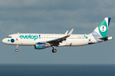 EC-LZD (5642) 2013 Airbus A320-214(WL)