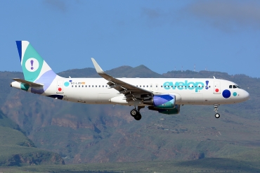EC-LZD (5642) 2013 Airbus A320-214(WL)