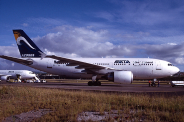 CS-TGV (651) 1992Airbus A310-304