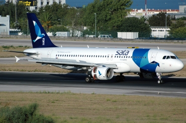 CS-TKL (2425) 2005 Airbus A320-214