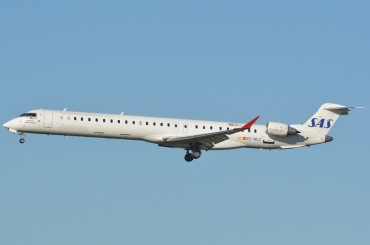 EC-MLC (cn 19048) Bombardier CRJ-1000