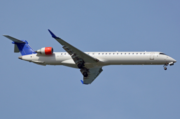 EI-FPF (15403) 2016 Bombardier CRJ-900 LR