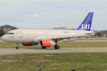OY-KBR (3231) 2007 Airbus A319-132