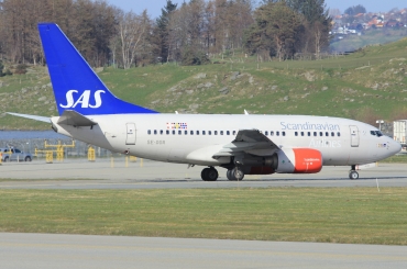 SE-DOR (28305) 1999 Boeing 737-683