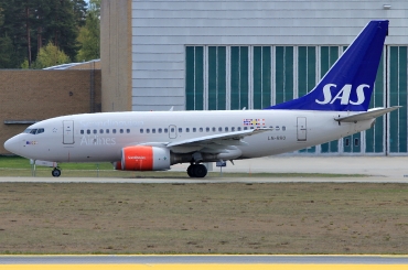 LN-RRO · Boeing 737-683 · (OSL / ENGM)