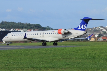OY-KFC (cn 15218) Bombardier CRJ-900