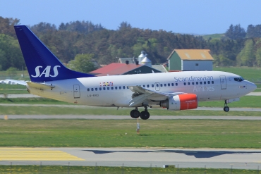 LN-RRD · Boeing 737-683 · (SVG / ENZV)