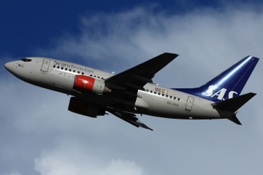 SE-DOR (28305) 1999 Boeing 737-683