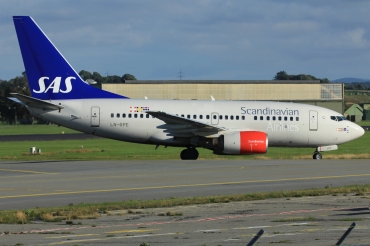 LN-RPE (28306) 1999 Boeing 737-683