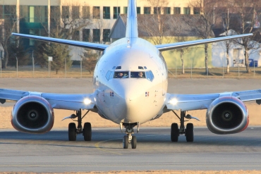 LN-BUE · Boeing 737-505 · (SVG / ENZV)