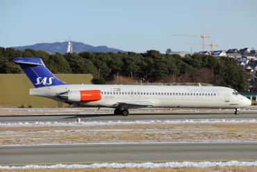 SE-DIP (53010) 1991 McDonnell Douglas MD-87