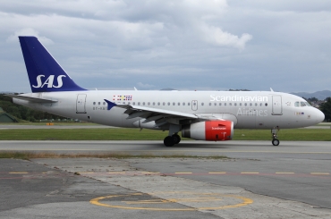 OY-KBT (3292) 2007 Airbus A319-131