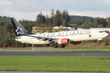 LN-RRL (28328) 2003 Boeing 737-883 WL