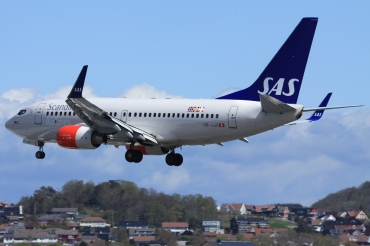 HB-JJA (34303) 2005 Boeing 737-7AK BBJ