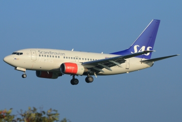 LN-RPE (28306) 1999 Boeing 737-683