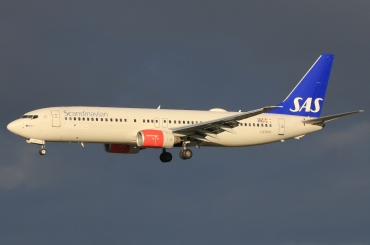 LN-RPO · Boeing 737-883 · (SVG / ENZV)