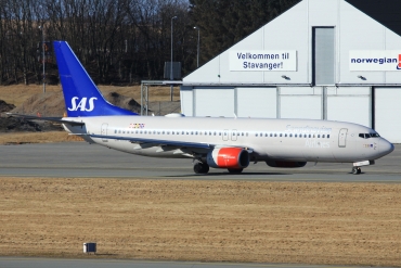 LN-RRS (28325) 2001 Boeing 737-883