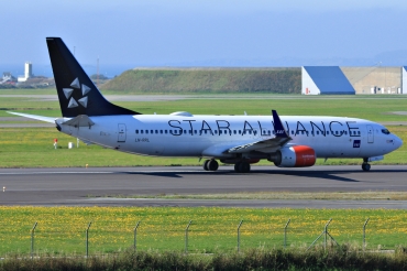 LN-RRL (28328) 2003 Boeing 737-883 WL