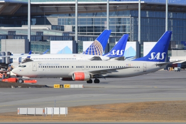 LN-RRK (32278) 2002 Boeing 737-883