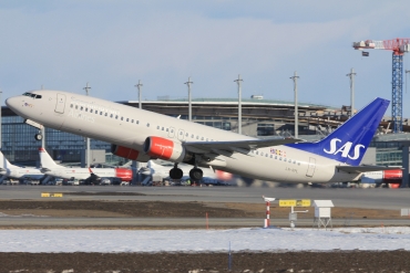 LN-RPL (30469) 2000 Boeing 737-883