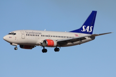 LN-BUE · Boeing 737-505 · (SVG / ENZV)